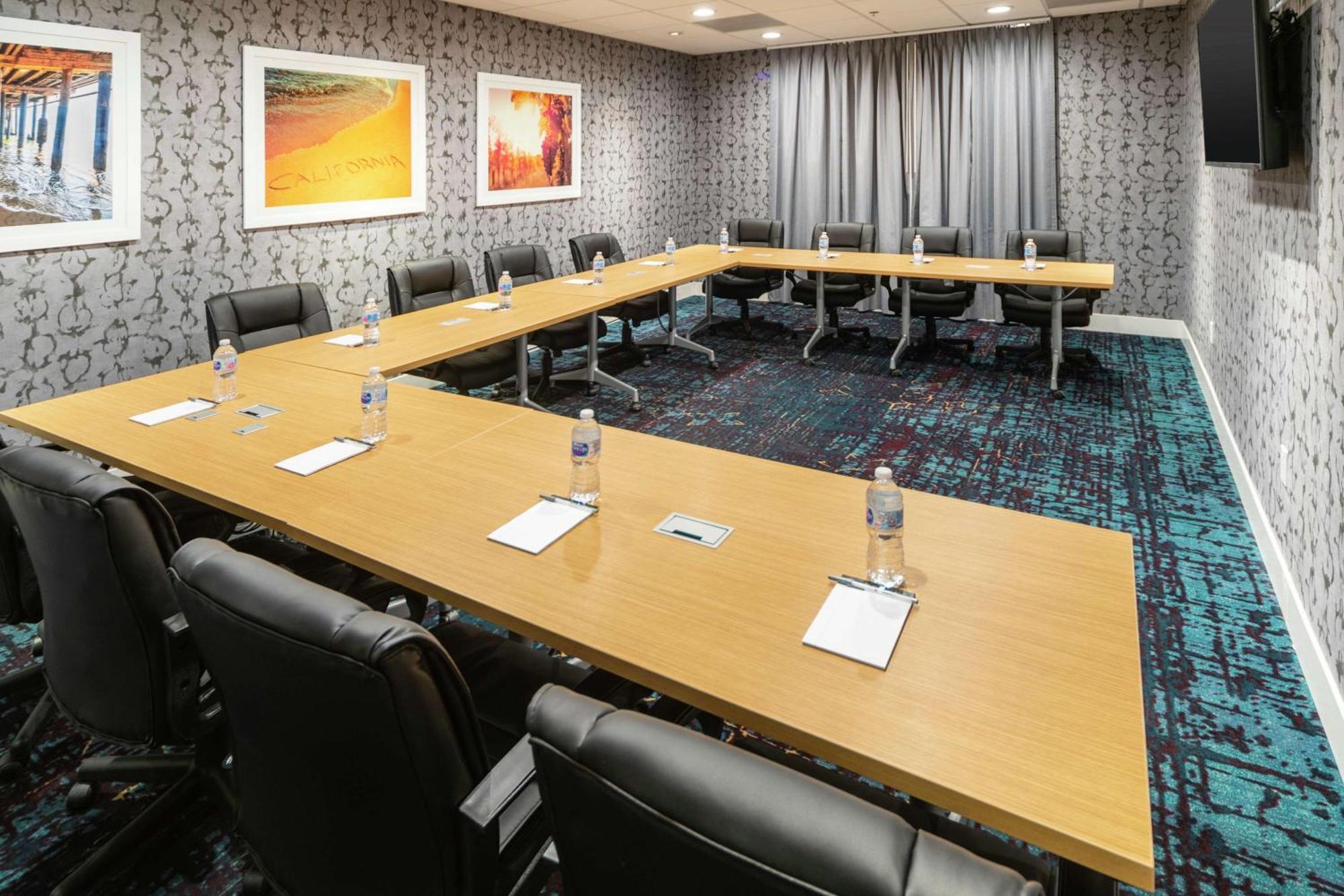 Hampton Inn & Suites Santa Maria Zewnętrze zdjęcie