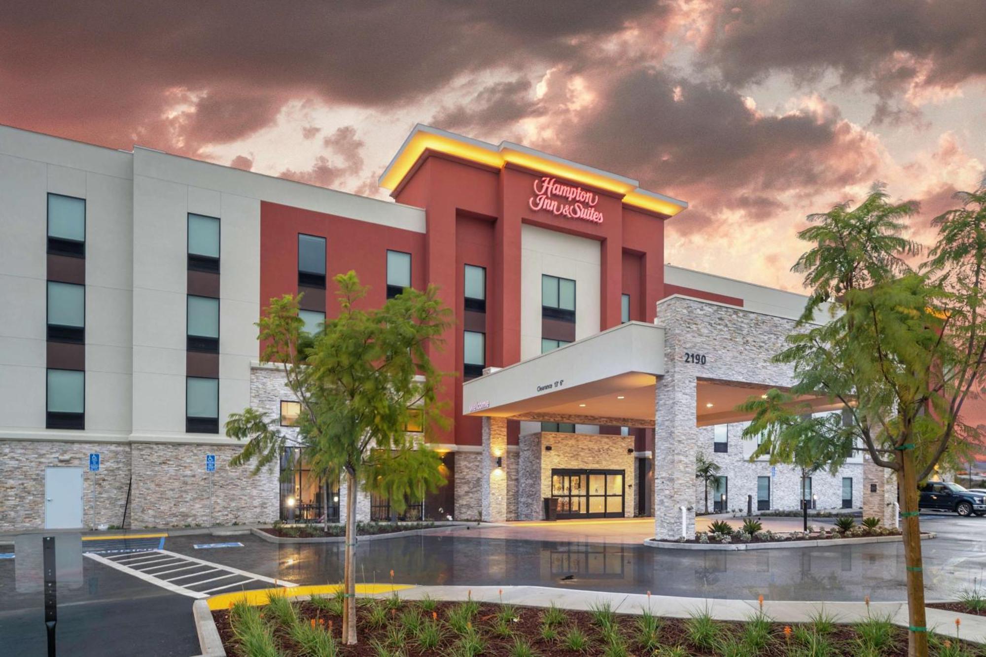 Hampton Inn & Suites Santa Maria Zewnętrze zdjęcie